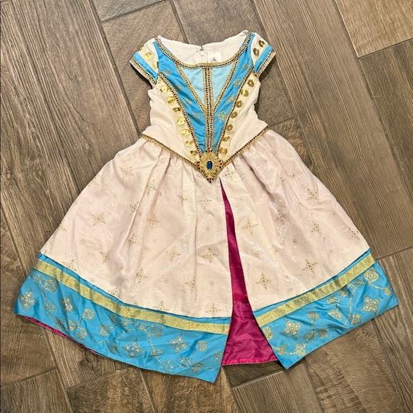 Disney Jasmine  Deluxe Dreams Come True Size 4 - Picture 8 of 14